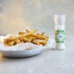 Maldon Original Sea Salt 55g Mill with chips/fries
