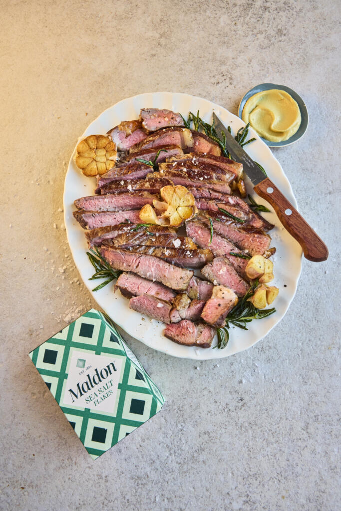 Steak with Maldon Original Sea Salt Flakes 250g Pack