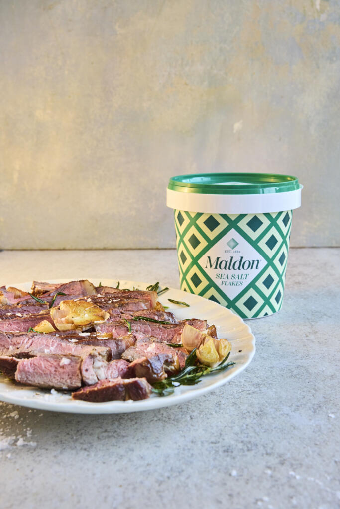 Maldon Original Sea Salt 570g Tub with Steak