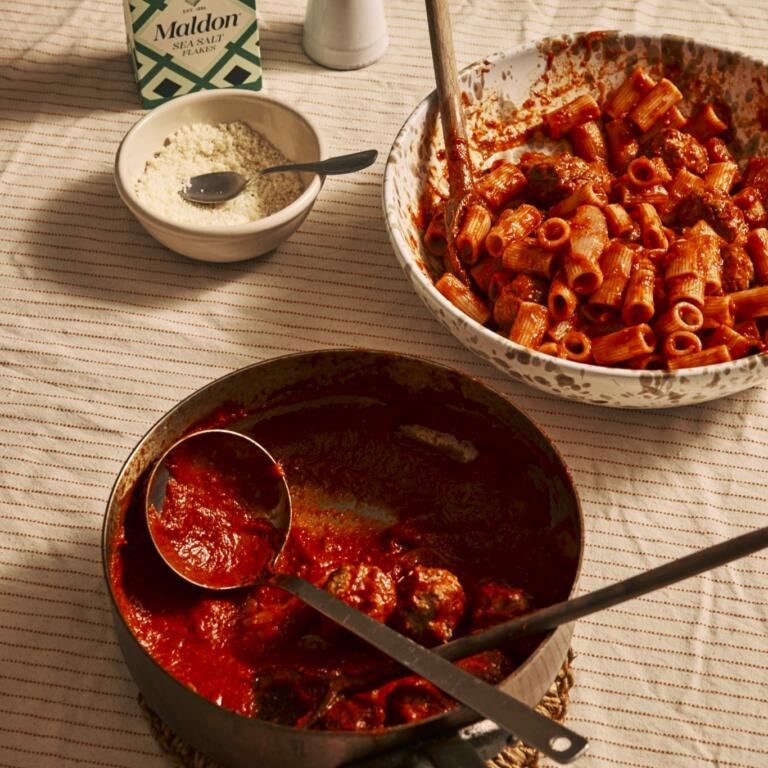 Rigatoni with Polpette in Sugo