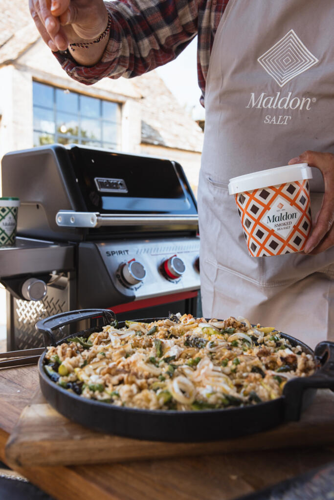 BBQ-cooked asparagus and pea risotto seasoned with Maldon Smoked Sea Salt