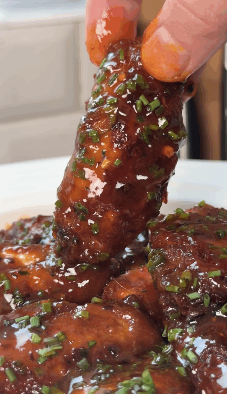 Hot Honey Chicken Wings